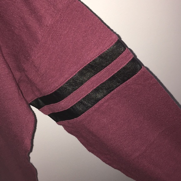 maroon long sleeve top - Picture 3 of 3